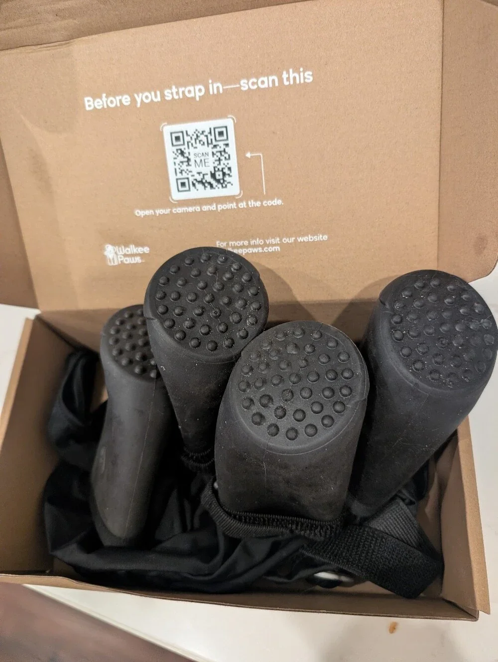 Walkee Paws Easy On Deluxe Plus